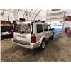 Image 15 : PARKSVILLE - 2006 JEEP COMMANDER, SILVER, 172467 MILES, FOUR WHEEL DRIVE. - B166905