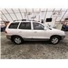 Image 11 : PARKSVILLE - 2005 HYUNDAI SANTA FE, WHITE, 193197 KMS, ALL WHEEL DRIVE. - D977927