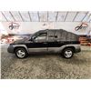 Image 23 : PARKSVILLE - 2001 PONTIAC AZTEC, BLACK, 220014 KMS, ALL WHEEL DRIVE. - B544944