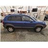 Image 12 : PARKSVILLE - 2006 HYUNDAI TUCSON, BLUE, 288053 KMS, ALL WHEEL DRIVE. - P455417