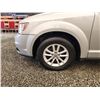 Image 31 : PARKSVILLE - 2014 DODGE JOURNEY, SILVER, 186991 KMS, FRONT WHEEL DRIVE. - D260182