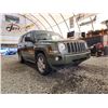 Image 8 : PARKSVILLE - 2007 JEEP PATRIOT, GREEN, 272164 KMS, FOUR WHEEL DRIVE. NO RESERVE. - P417349