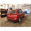 Image 14 : PARKSVILLE - 2008 KIA RONDO, RED, 175528 KMS, FRONT WHEEL DRIVE. - D127981