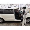 Image 36 : PARKSVILLE - 2013 DODGE CARAVAN, WHITE, 179891 KMS, FRONT WHEEL DRIVE. - D702426