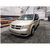 Image 3 : PARKSVILLE - 2010 DODGE GRAND CARAVAN, GOLD, 242781 KMS, FRONT WHEEL DRIVE. - D361963