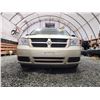 Image 5 : PARKSVILLE - 2010 DODGE GRAND CARAVAN, GOLD, 242781 KMS, FRONT WHEEL DRIVE. - D361963