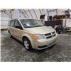 Image 9 : PARKSVILLE - 2010 DODGE GRAND CARAVAN, GOLD, 242781 KMS, FRONT WHEEL DRIVE. - D361963