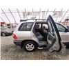 Image 40 : PARKSVILLE - 2002 HYUNDAI SANTA FE, SILVER, 251745 KMS, FRONT WHEEL DRIVE. - D332333