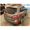 Image 16 : PARKSVILLE - 2011 HYUNDAI SANTE FE, GREY, 137772 KMS, FOUR WHEEL DRIVE. - D038101