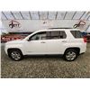 Image 23 : PARKSVILLE - 2014 GMC TERRAIN, WHITE, 245494 KMS, FRONT WHEEL DRIVE. - D321302