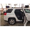 Image 40 : PARKSVILLE - 2014 GMC TERRAIN, WHITE, 245494 KMS, FRONT WHEEL DRIVE. - D321302