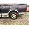 Image 29 : PARKSVILLE - 1999 FORD F150, BLUE, 151279 KMS, REAR WHEEL DRIVE. - BA75887