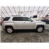 Image 11 : PARKSVILLE - 2015 GMC TERRAIN, SILVER, 221380 KMS, FRONT WHEEL DRIVE. - D337788