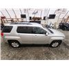 Image 13 : PARKSVILLE - 2015 GMC TERRAIN, SILVER, 221380 KMS, FRONT WHEEL DRIVE. - D337788