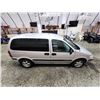 Image 13 : PARKSVILLE - 2003 CHEVY VENTURE, GREY, 195946 KMS, FRONT WHEEL DRIVE. - B280437