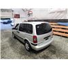 Image 22 : PARKSVILLE - 2003 CHEVY VENTURE, GREY, 195946 KMS, FRONT WHEEL DRIVE. - B280437