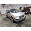 Image 8 : PARKSVILLE - 2003 CHEVY VENTURE, GREY, 195946 KMS, FRONT WHEEL DRIVE. - B280437