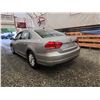 Image 20 : PARKSVILLE - 2014 VW PASSAT S, GREY, 134694 KMS, FRONT WHEEL DRIVE. - D096832