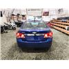 Image 18 : PARKSVILLE - 2012 CHEVY CRUZE, BLUE, 306989 KMS, FRONT WHEEL DRIVE. - D409836