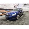 Image 1 : PARKSVILLE - 2012 CHEVY CRUZE, BLUE, 306989 KMS, FRONT WHEEL DRIVE. - D409836