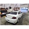 Image 16 : PARKSVILLE - 2003 PONTIAC GRAND AM GT, WHITE, 231979 KMS, FRONT WHEEL DRIVE. - B215877