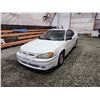 Image 3 : PARKSVILLE - 2003 PONTIAC GRAND AM GT, WHITE, 231979 KMS, FRONT WHEEL DRIVE. - B215877