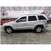 Image 23 : PARKSVILLE - 2006 JEEP GRAND CHEROKEE, SILVER, 190395 KMS, FOUR WHEEL DRIVE. NO RESERVE. - D308918