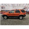 Image 23 : PARKSVILLE - 2006 FORD ESCAPE, ORANGE, 145241 KMS, FOUR WHEEL DRIVE. - DA15719