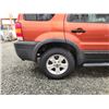 Image 27 : PARKSVILLE - 2006 FORD ESCAPE, ORANGE, 145241 KMS, FOUR WHEEL DRIVE. - DA15719