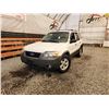 Image 23 : PARKSVILLE - 2006 FORD ESCAPE, WHITE, 258420 KMS, FOUR WHEEL DRIVE. - JC73909