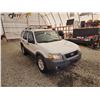 Image 5 : PARKSVILLE - 2006 FORD ESCAPE, WHITE, 258420 KMS, FOUR WHEEL DRIVE. - JC73909