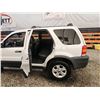 Image 45 : PARKSVILLE - 2006 FORD ESCAPE, WHITE, 262103 KMS, FOUR WHEEL DRIVE. - DB76686