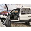 Image 48 : PARKSVILLE - 2006 FORD ESCAPE, WHITE, 262103 KMS, FOUR WHEEL DRIVE. - DB76686