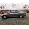 Image 23 : PARKSVILLE - 2005 HONDA CIVIC, GREY, 401018 KMS, FRONT WHEEL DRIVE. - D813562