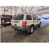 Image 14 : PARKSVILLE - 1999 JEEP GRAND CHEROKEE, WHITE, 245284 KMS, 4X4. - B575025