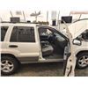 Image 36 : PARKSVILLE - 1999 JEEP GRAND CHEROKEE, WHITE, 245284 KMS, 4X4. - B575025