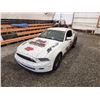 Image 4 : PARKSVILLE - 2014 FORD MUSTANG, WHITE, 172709 KMS, REAR WHEEL DRIVE. - D317638