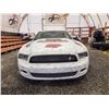 Image 6 : PARKSVILLE - 2014 FORD MUSTANG, WHITE, 172709 KMS, REAR WHEEL DRIVE. - D317638