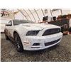 Image 8 : PARKSVILLE - 2014 FORD MUSTANG, WHITE, 172709 KMS, REAR WHEEL DRIVE. - D317638