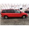 Image 11 : PARKSVILLE - 2002 FORD WINDSTAR, RED, 157454 KMS, FRONT WHEEL DRIVE. - DB72484