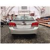 Image 17 : PARKSVILLE - 2011 CHEVY CRUZE, SILVER, 210648 KMS, FRONT WHEEL DRIVE. - D170323