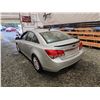 Image 21 : PARKSVILLE - 2011 CHEVY CRUZE, SILVER, 210648 KMS, FRONT WHEEL DRIVE. - D170323