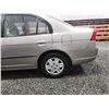 Image 29 : PARKSVILLE - 2003 HONDA CIVIC, GOLD, 206480 KMS, FRONT WHEEL DRIVE. - D937067