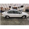 Image 12 : PARKSVILLE - 2003 CHEVROLET MALIBU, WHITE, 222149 KMS, FRONT WHEEL DRIVE. - D543036