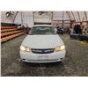 Image 6 : PARKSVILLE - 2003 CHEVROLET MALIBU, WHITE, 222149 KMS, FRONT WHEEL DRIVE. - D543036