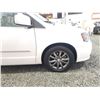 Image 25 : PARKSVILLE - 2015 CHRYSLER TOWN AND COUNTRY, WHITE, 188541 KMS, FRONT WHEEL DRIVE. - D714640