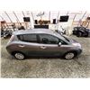 Image 13 : PARKSVILLE- 2016 NISSAN LEAF, GREY, 20724 MILES, "NO RESERVE". - D306575
