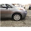 Image 25 : PARKSVILLE- 2016 NISSAN LEAF, GREY, 20724 MILES, "NO RESERVE". - D306575