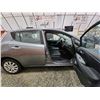 Image 31 : PARKSVILLE- 2016 NISSAN LEAF, GREY, 20724 MILES, "NO RESERVE". - D306575