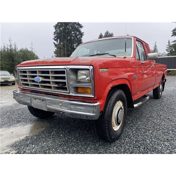 PARKSVILLE - 1984 FORD F250 DIESEL, RED, 515858 KMS, REAR WHEEL DRIVE "NO RESERVE" - JA38165